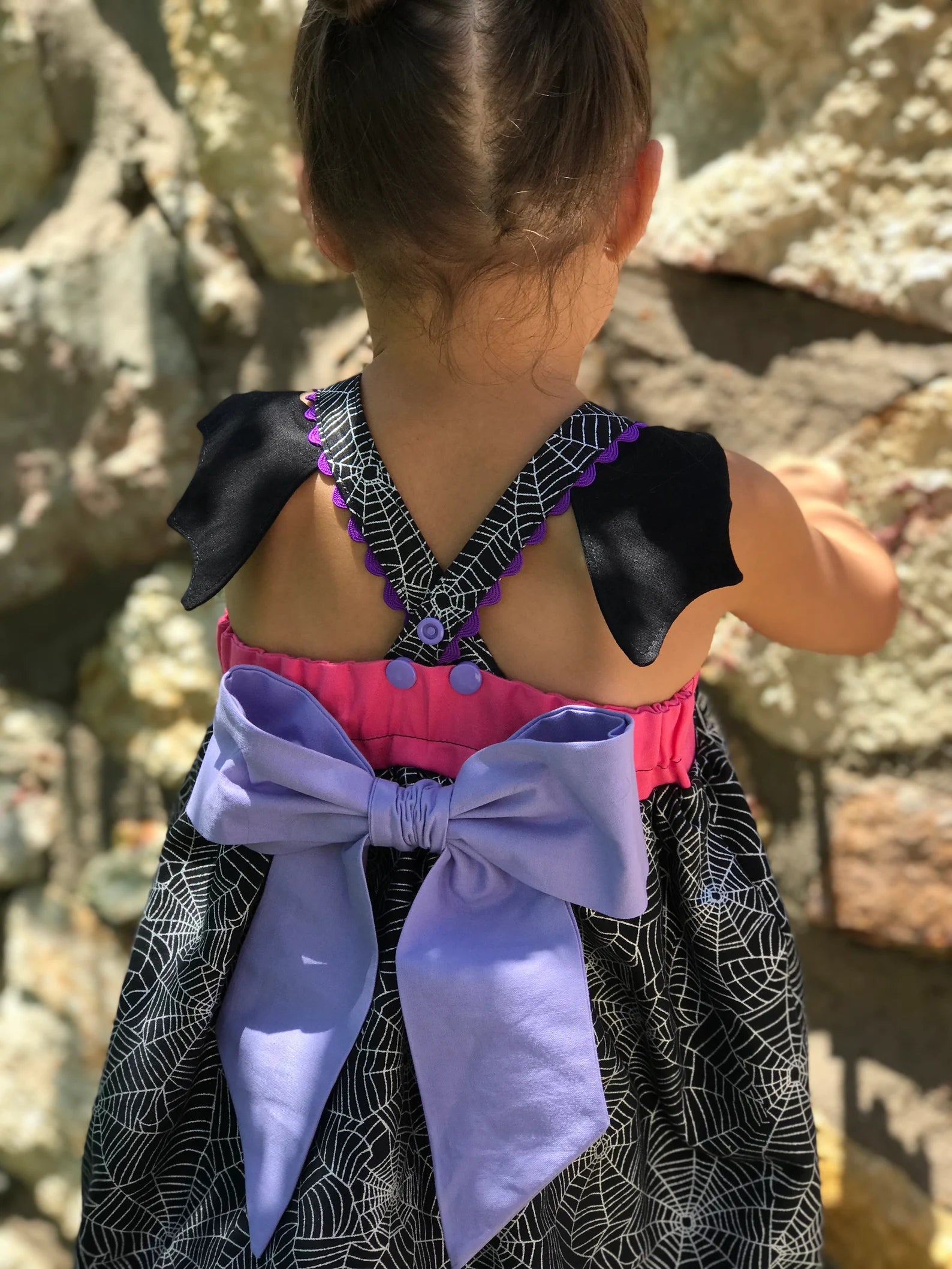 Girl's Vampire Dress image 4