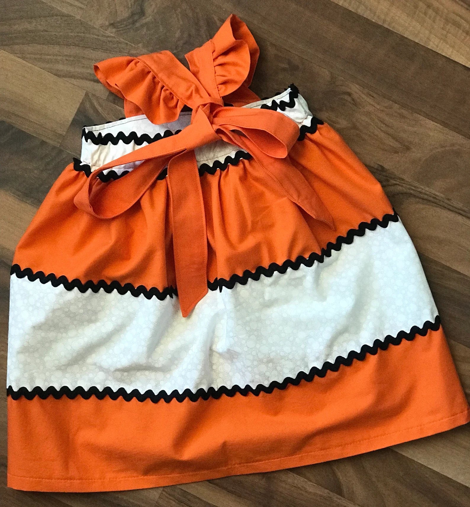 Girl's Clown Fish Dress image 3